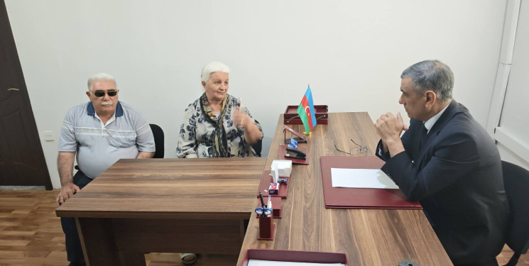 Xocavənd Rayon İcra Hakimiyyətinin Başçısı Eyvaz Hüseynov növbəti vətəndaş qəbulu keçirib